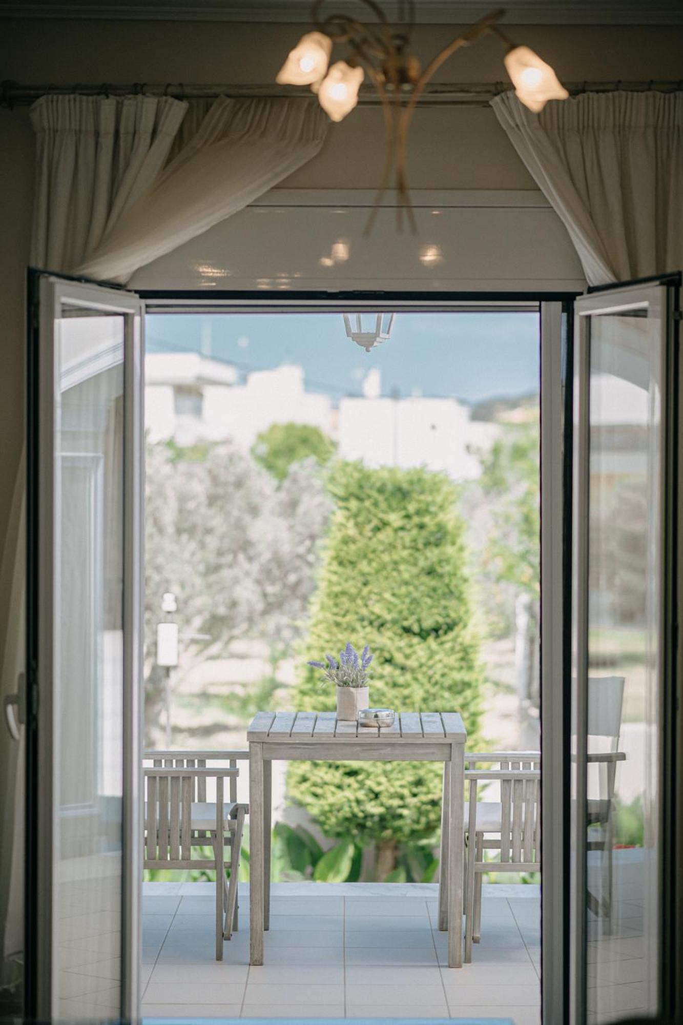 Nereides Luxury Villas 카토 알미리 외부 사진