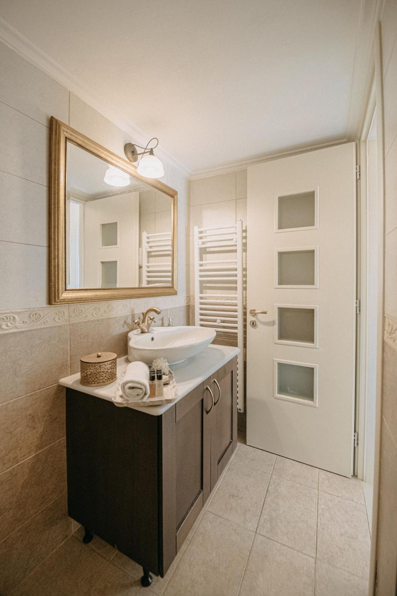 Nereides Luxury Villas 카토 알미리 외부 사진