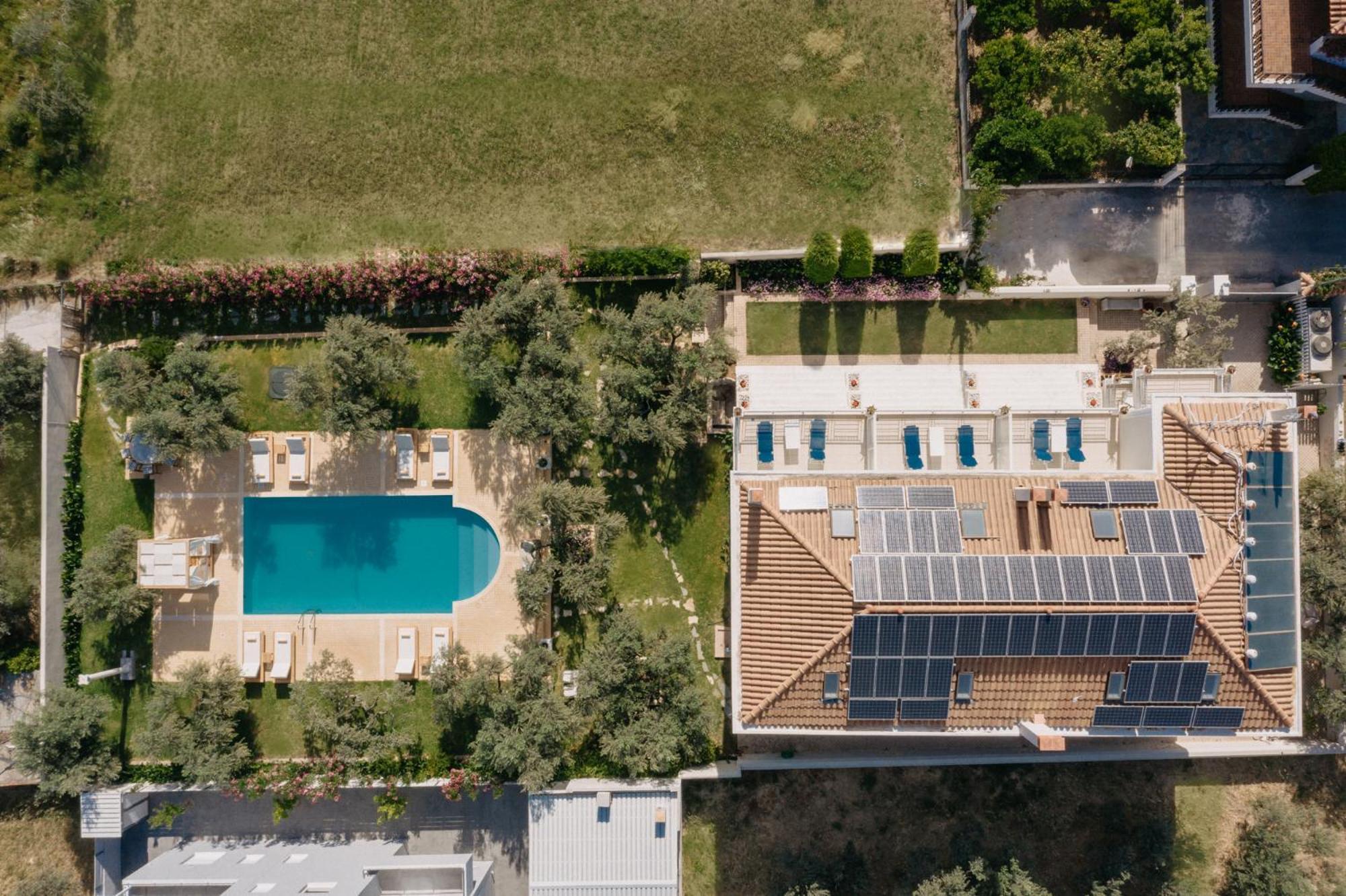Nereides Luxury Villas 카토 알미리 외부 사진